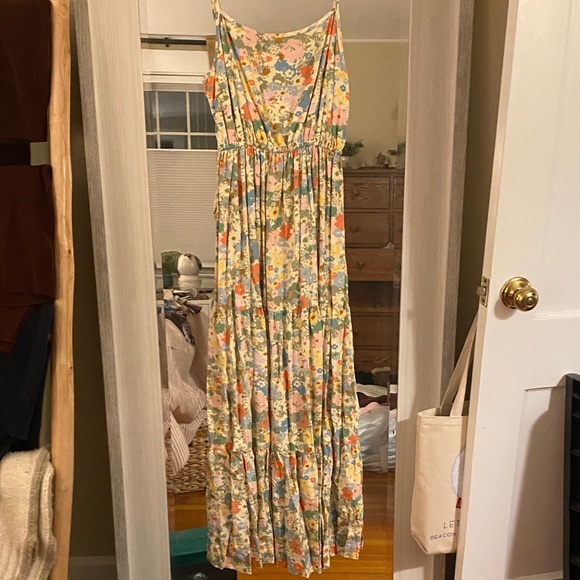 Hermoza Dresses & Skirts - Hermoza Floral Maxi Dress with Adjustable Spaghetti Straps